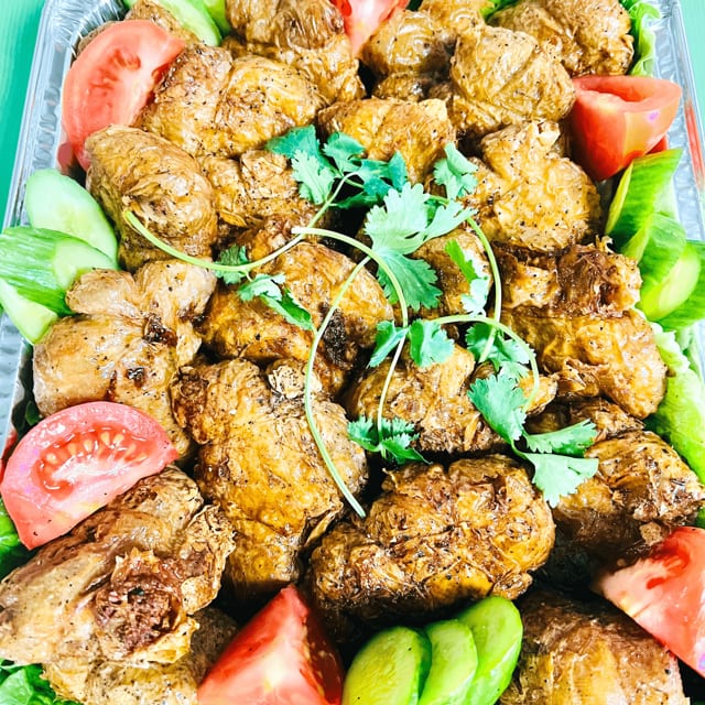 T9. Lemongrass Chicken S/L (tray Đùi Gà).