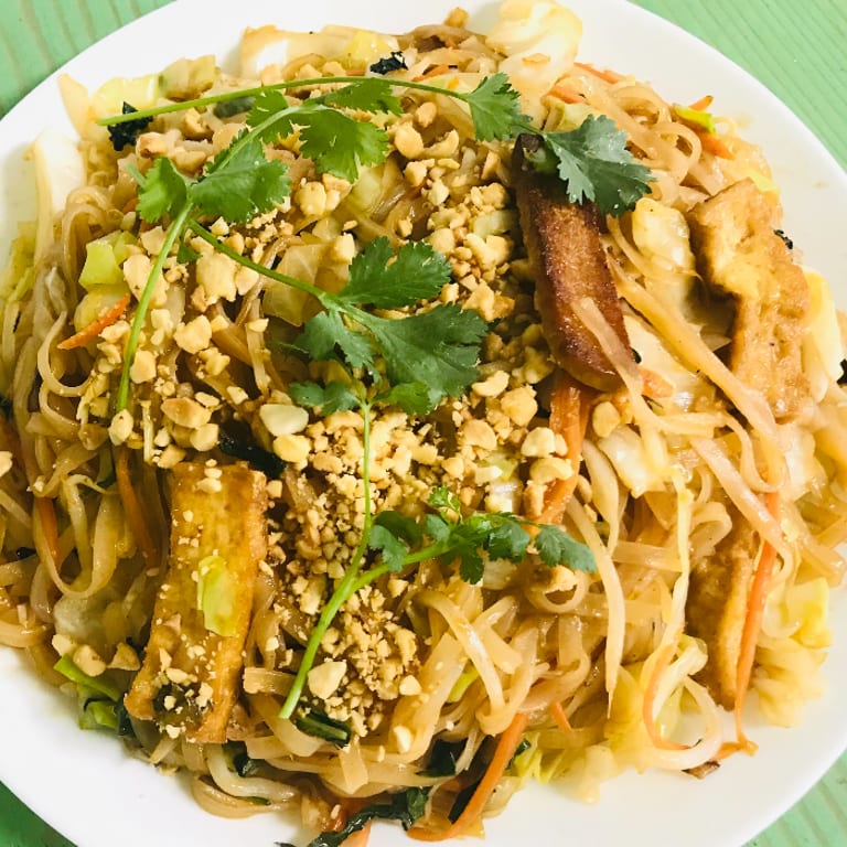 Delicious Pad Thai and Noodle Dishes